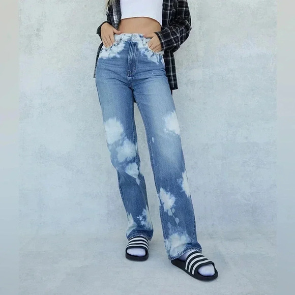 PacSun Tie Dye '90s Boyfriend Jeans - Picture 4 of 8